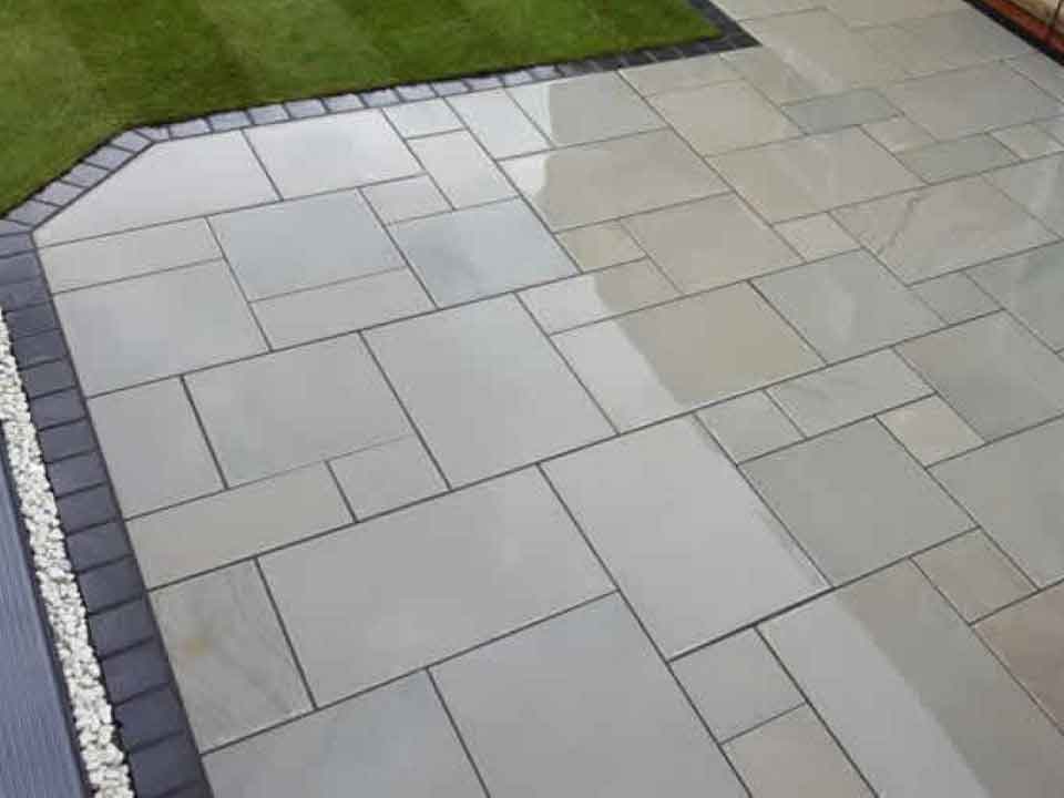 Berkley Drives and Patios Works